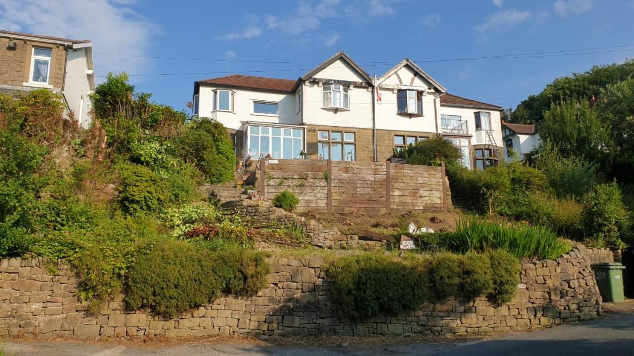 Alma Cliffe Guest House Barnoldswick Exterior foto